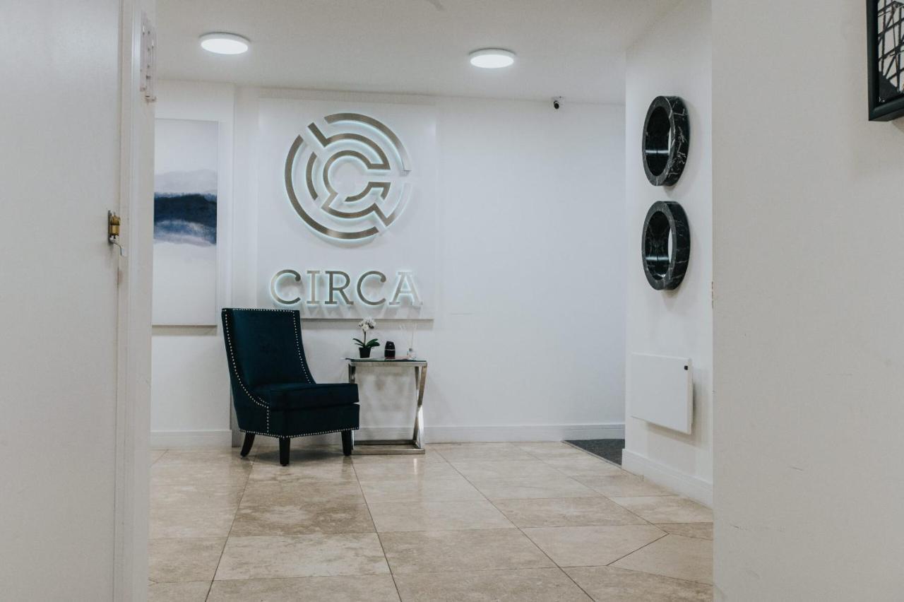 Circa17- Entire Apt, Free Parking, Gym, City Central & Free Netflix Bracknell Esterno foto